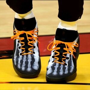 Puma Clyde Court X-Ray Halloween Skeleton Sneakers Size 10.5